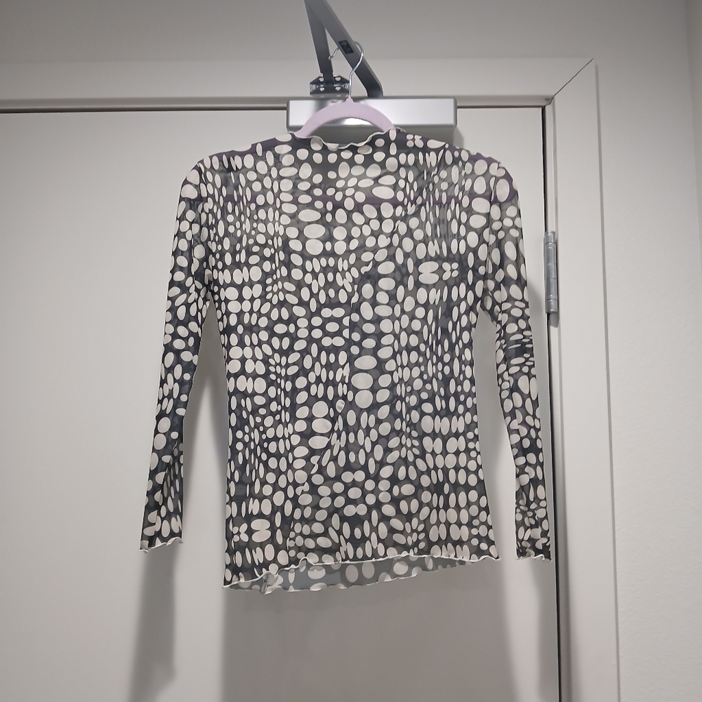 Nin Studio Black Cosmos Swirl Top NWT